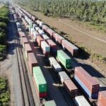 🚢 Descubre los secretos de la logística portuaria de Manzanillo 🌊